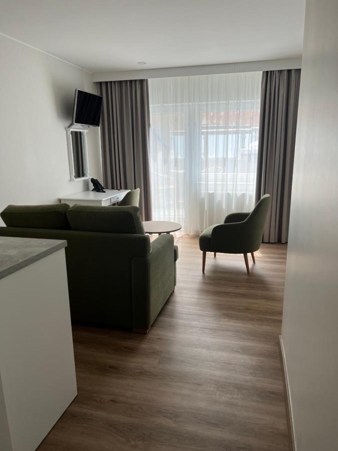 Hotel Le Postillon Echternach Exterior foto