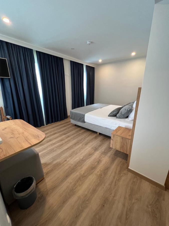 Hotel Le Postillon Echternach Exterior foto